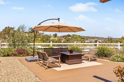 Exterior - 360 Futurity Ln, Fallbrook, CA 92028 photo 11 of 21