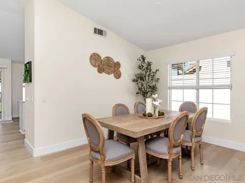 Dining - 5640 Dartmoor Cr, Oceanside, CA 92057 photo 2 of 3