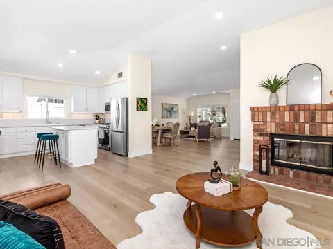 Living - 5640 Dartmoor Cr, Oceanside, CA 92057 photo 3 of 7
