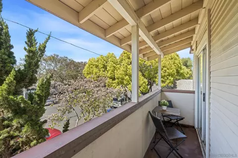 Exterior - 1309 9th St, Coronado, CA 92118 photo 2 of 11