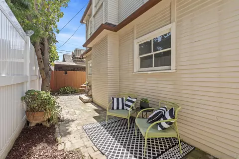 Exterior - 1309 9th St, Coronado, CA 92118 photo 8 of 11