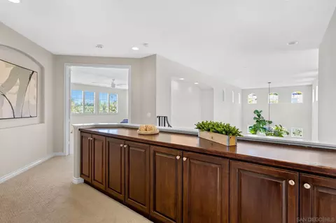 Entry Way - 540 Nobel Ct, Encinitas, CA 92024 photo 3 of 3
