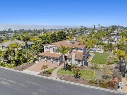 View/Area - 540 Nobel Ct, Encinitas, CA 92024 photo 3 of 9