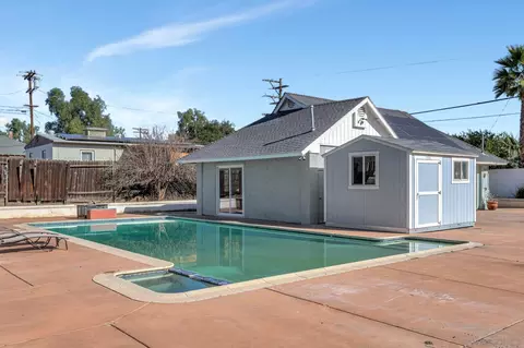 111 7th St, Ramona, CA 92065 photo 2