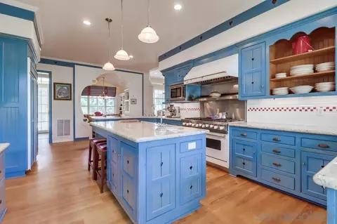 Kitchen - 15815 Indian Valley Rd, Jamul, CA 91935 photo 1 of 5
