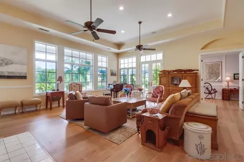 Living - 15815 Indian Valley Rd, Jamul, CA 91935 photo 1 of 4