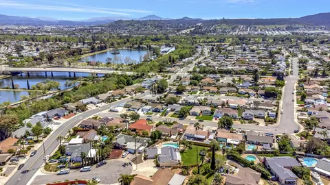View/Area - 9732 Dunedin Ct, Santee, CA 92071 photo 3 of 7