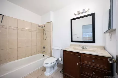 Bath - 219 Second Ave, Chula Vista, CA 91910 photo 4 of 6