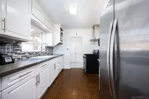 Kitchen - 219 Second Ave, Chula Vista, CA 91910 photo 1 of 3