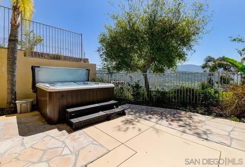 10439 Miracle Waters Ct, Spring Valley, CA 91977 photo 16