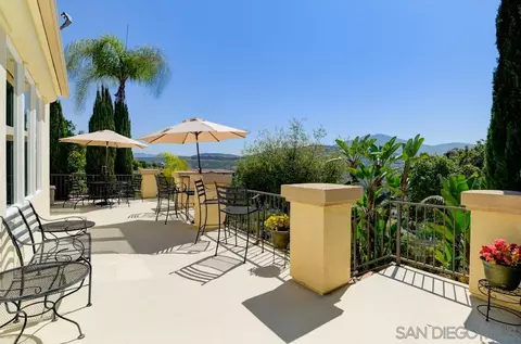 10439 Miracle Waters Ct, Spring Valley, CA 91977 photo 10