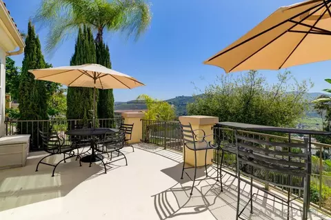 10439 Miracle Waters Ct, Spring Valley, CA 91977 photo 11