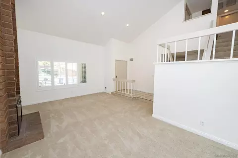 10477 Pine Grv, Spring Valley, CA 91978 photo 6