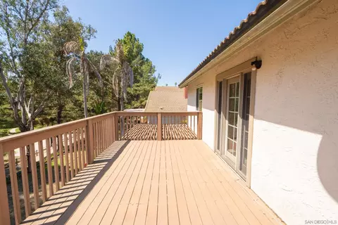 10477 Pine Grv, Spring Valley, CA 91978 photo 17