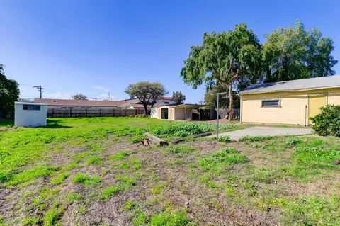Exterior - 8941 Switzer Dr, Spring Valley, CA 91977 photo 2 of 9