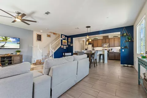 1718 Signature Pl #3, Chula Vista, CA 91913