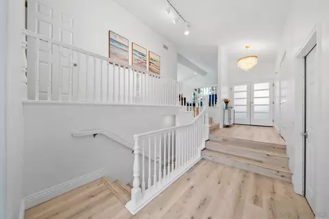 Entry Way - 17221 Cloudcroft Dr, Poway, CA 92064 photo 1 of 2