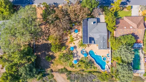View/Area - 17221 Cloudcroft Dr, Poway, CA 92064 photo 3 of 4