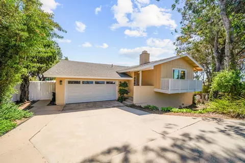 Exterior - 17221 Cloudcroft Dr, Poway, CA 92064 photo 6 of 8