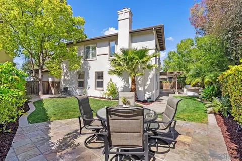 Exterior - 6 Reston Way, Ladera Ranch, CA 92694 photo 4 of 11