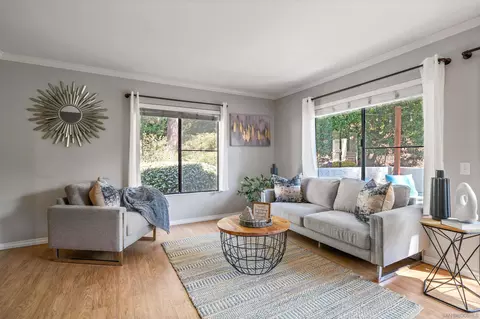 6655 Canyon Rim Row #207, San Diego, CA 92111