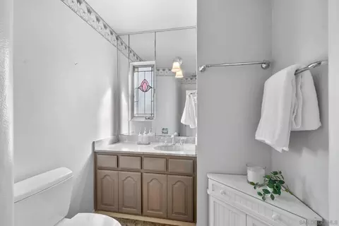 Bath - 310 J Ave, Coronado, CA 92118 photo 1 of 2