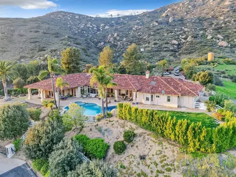 View/Area - 14940 Oak Trail Ct, Poway, CA 92064 photo 5 of 7