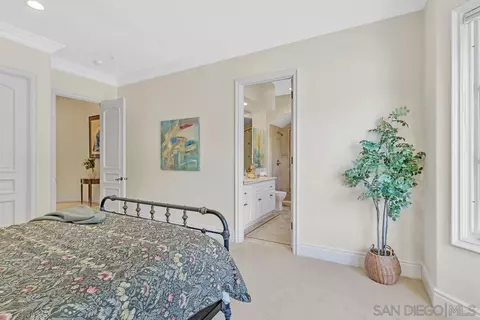 Bedroom - 14940 Oak Trail Ct, Poway, CA 92064 photo 3 of 7