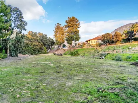 Exterior - 14940 Oak Trail Ct, Poway, CA 92064 photo 15 of 16