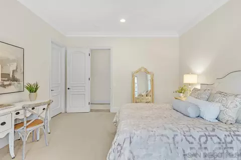 Bedroom - 14940 Oak Trail Ct, Poway, CA 92064 photo 5 of 7