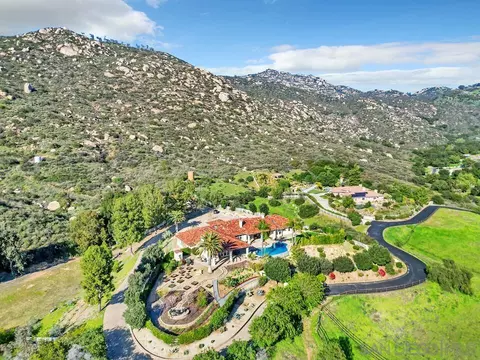 View/Area - 14940 Oak Trail Ct, Poway, CA 92064 photo 7 of 7