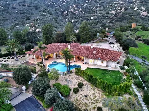 View/Area - 14940 Oak Trail Ct, Poway, CA 92064 photo 2 of 7