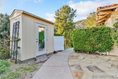 Exterior - 14940 Oak Trail Ct, Poway, CA 92064 photo 11 of 16