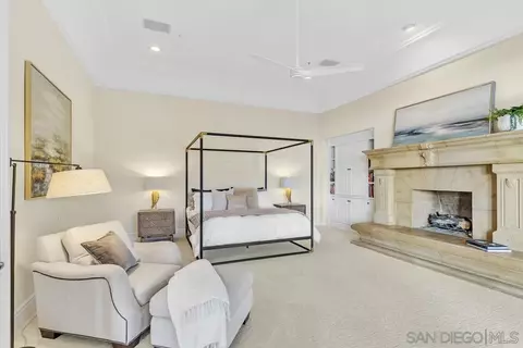 Bedroom - 14940 Oak Trail Ct, Poway, CA 92064 photo 6 of 7
