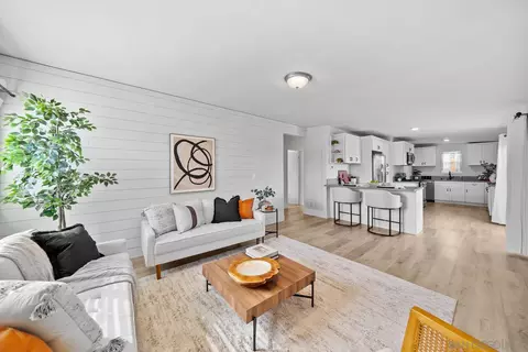 744 Oneonta Ave, Imperial Beach, CA 91932