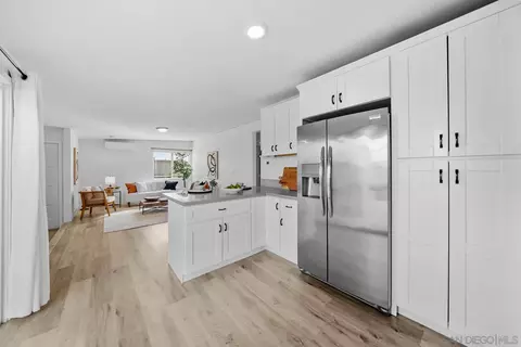 Kitchen - 744 Oneonta Ave, Imperial Beach, CA 91932 photo 3 of 5