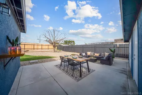 Exterior - 744 Oneonta Ave, Imperial Beach, CA 91932 photo 4 of 10