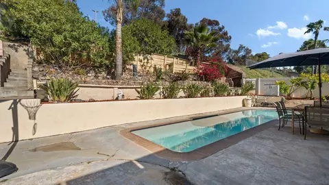 Exterior - 10019 Settle Rd, Santee, CA 92071 photo 5 of 8