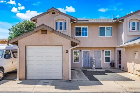 655 E Washington Ave #G, El Cajon, CA 92020