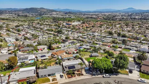 9537 E Hartland Cir, Santee, CA 92071 photo 37