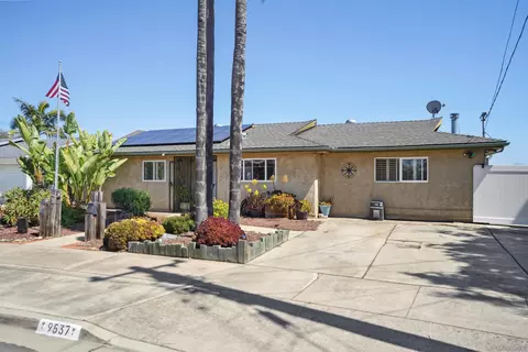 9537 E Hartland Cir, Santee, CA 92071 photo 23