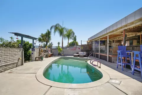 9537 E Hartland Cir, Santee, CA 92071 photo 4