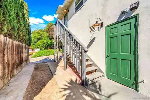 8494-98 Hillcrest Ave, La Mesa, CA 91941 photo 35