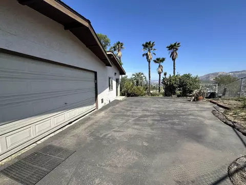 9515 Petite Ln, Lakeside, CA 92040 photo 2