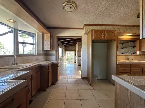 9515 Petite Ln, Lakeside, CA 92040 photo 17