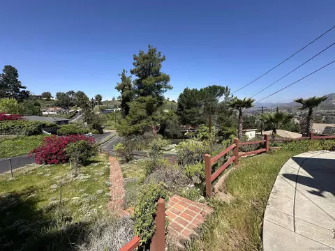 9515 Petite Ln, Lakeside, CA 92040 photo 45