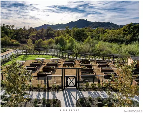 View/Area - 35111 Cooper Pl, Fallbrook, CA 92028 photo 10 of 12