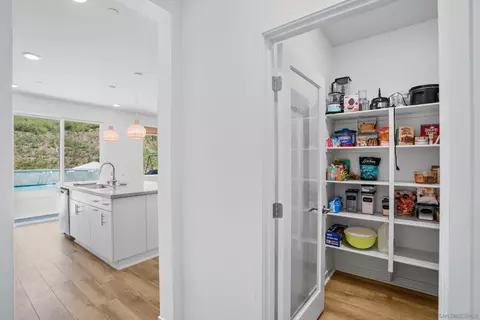 Entry Way - 35111 Cooper Pl, Fallbrook, CA 92028 photo 1 of 3
