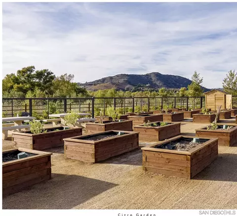 View/Area - 35111 Cooper Pl, Fallbrook, CA 92028 photo 11 of 12
