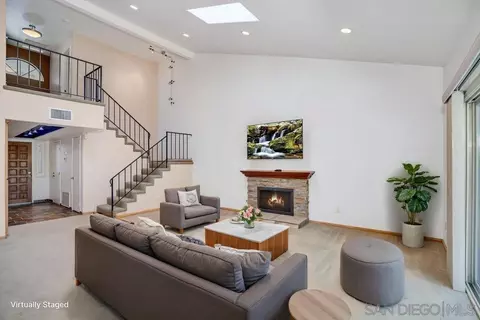 Living - 2410 Nielsen St, El Cajon, CA 92020 photo 3 of 13